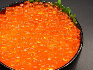 いくらの旬・保存方法は?選び方や食べ方についても解説!