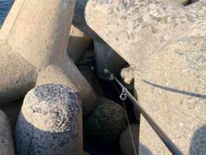 穴釣りの仕掛けとコツ【ブラクリ・ワームなど】