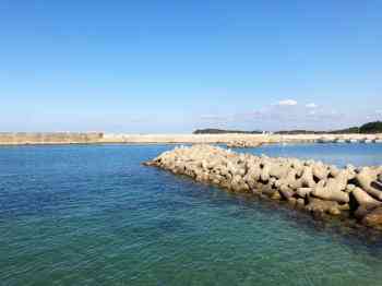 メバルの穴釣り仕掛けと釣り方