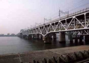 チニングのボトムゲームの時期・時間帯